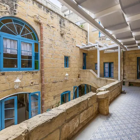 Гостевой дом 4 - Family X 3 By Solea 4*