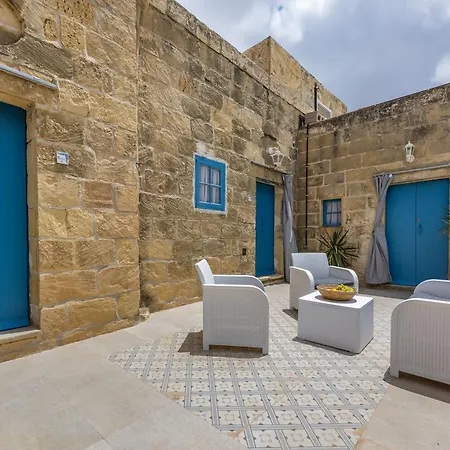 4 - Family X 3 By Solea 4*