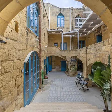 4 - Family X 3 By Solea