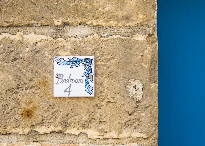 Vendégház 4 - Family X 3 By Solea